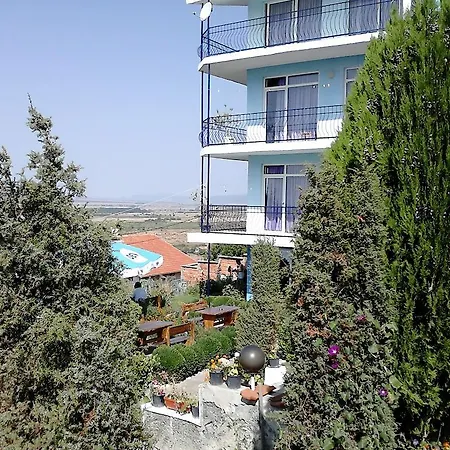 синя иглика *