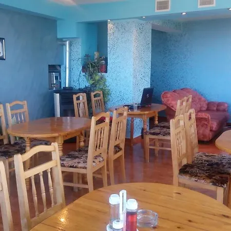 синя иглика Vilă *